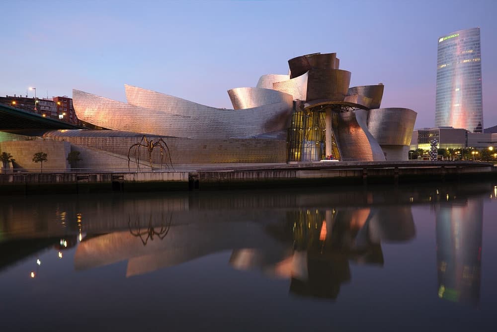 Gran Tour Norte de España — Madrid, Pamplona, Bilbao, Oviedo, Santiago y Salamanca